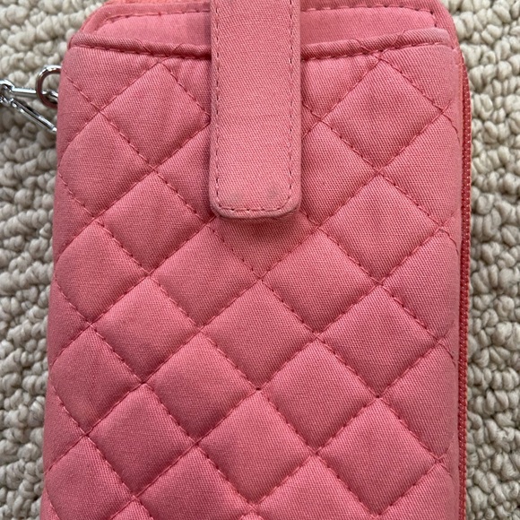 Vera Bradley coral pink wristlet - Picture 4 of 8